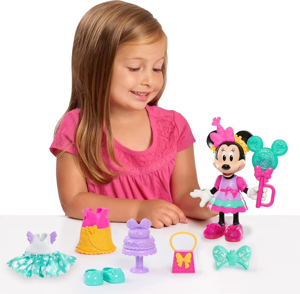 Just Play Minnie Mouse Fashion 14- pezzi Sweet Party Doll and Accessories