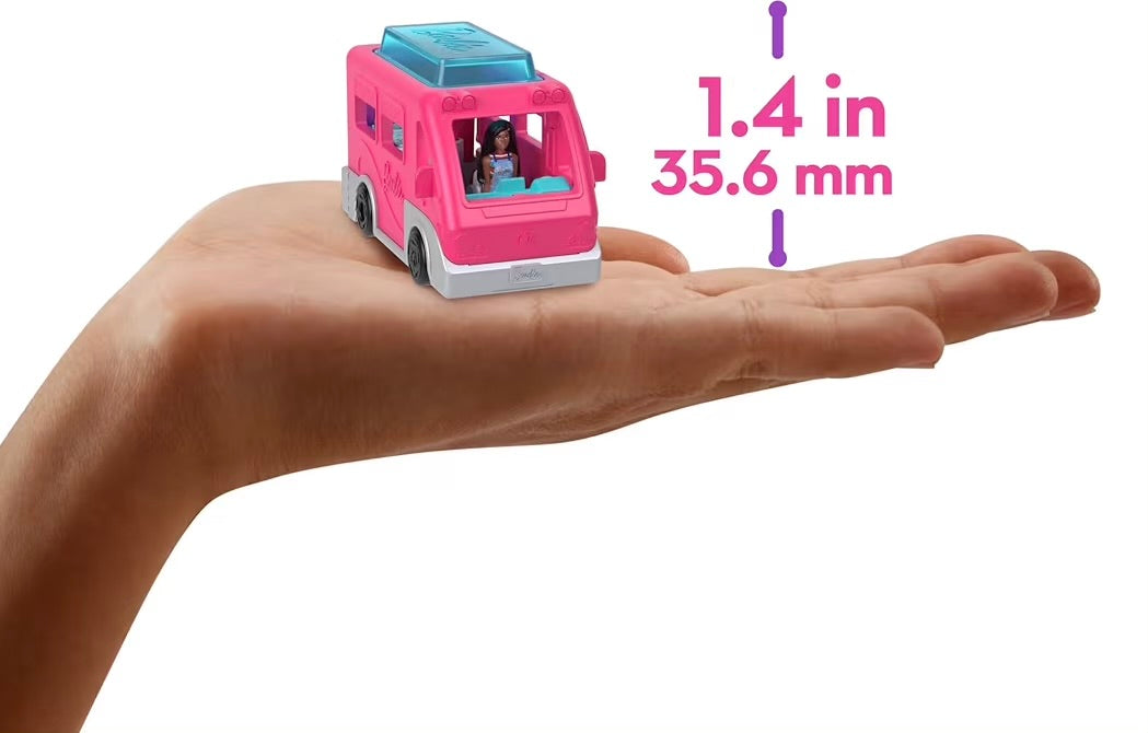 Mattel Barbie Mini BarbieLand Camper dei Sogni HYF39 con Mini Bambola e Veicolo
