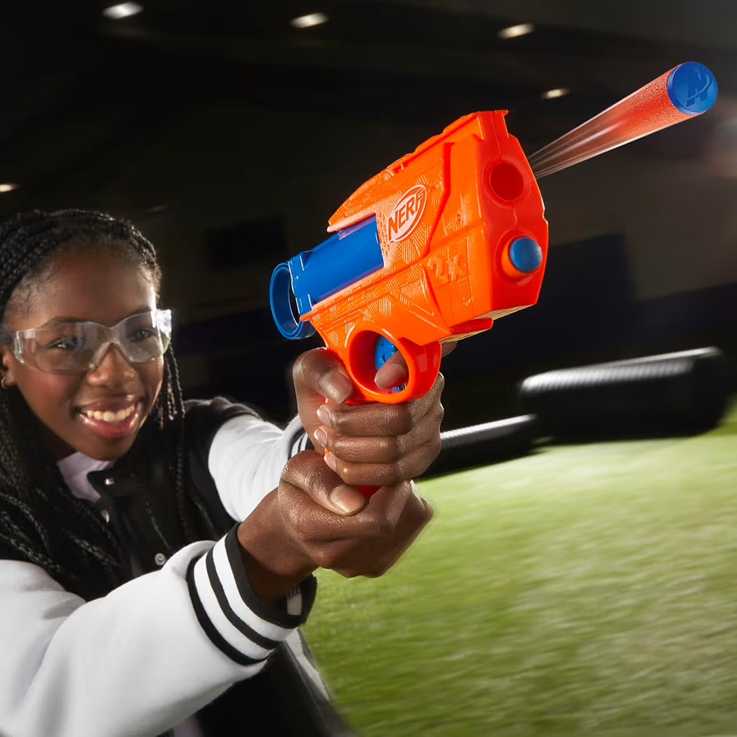 Hasbro Nerf N-Series Ward Blaster con 2 dardi ideale per bambini per sfide rapide e divertenti