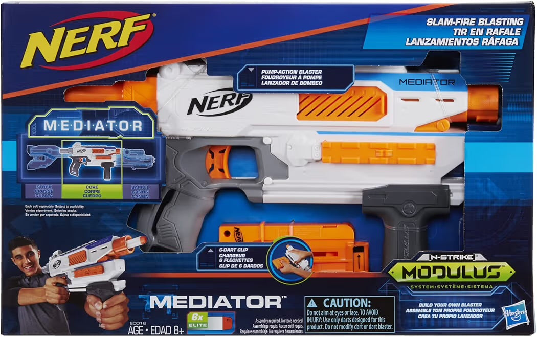 Hasbro Nerf Blaster da esterno Mediatore